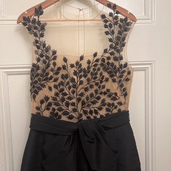 Oscar de la Renta Sheer Leaf Dress - Picture 1 of 6